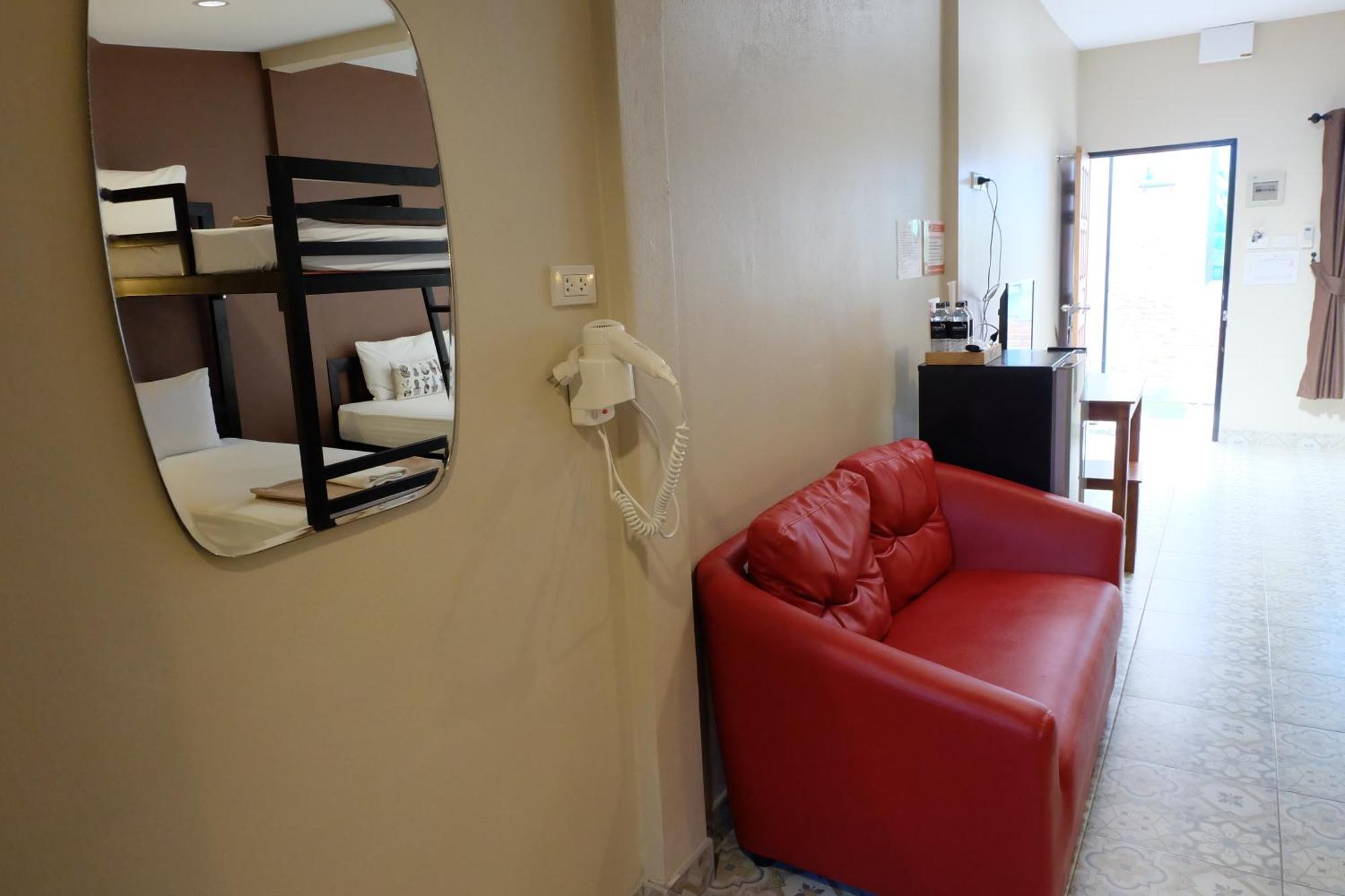 Warmwell Hostel Ban Chuk Kum Экстерьер фото