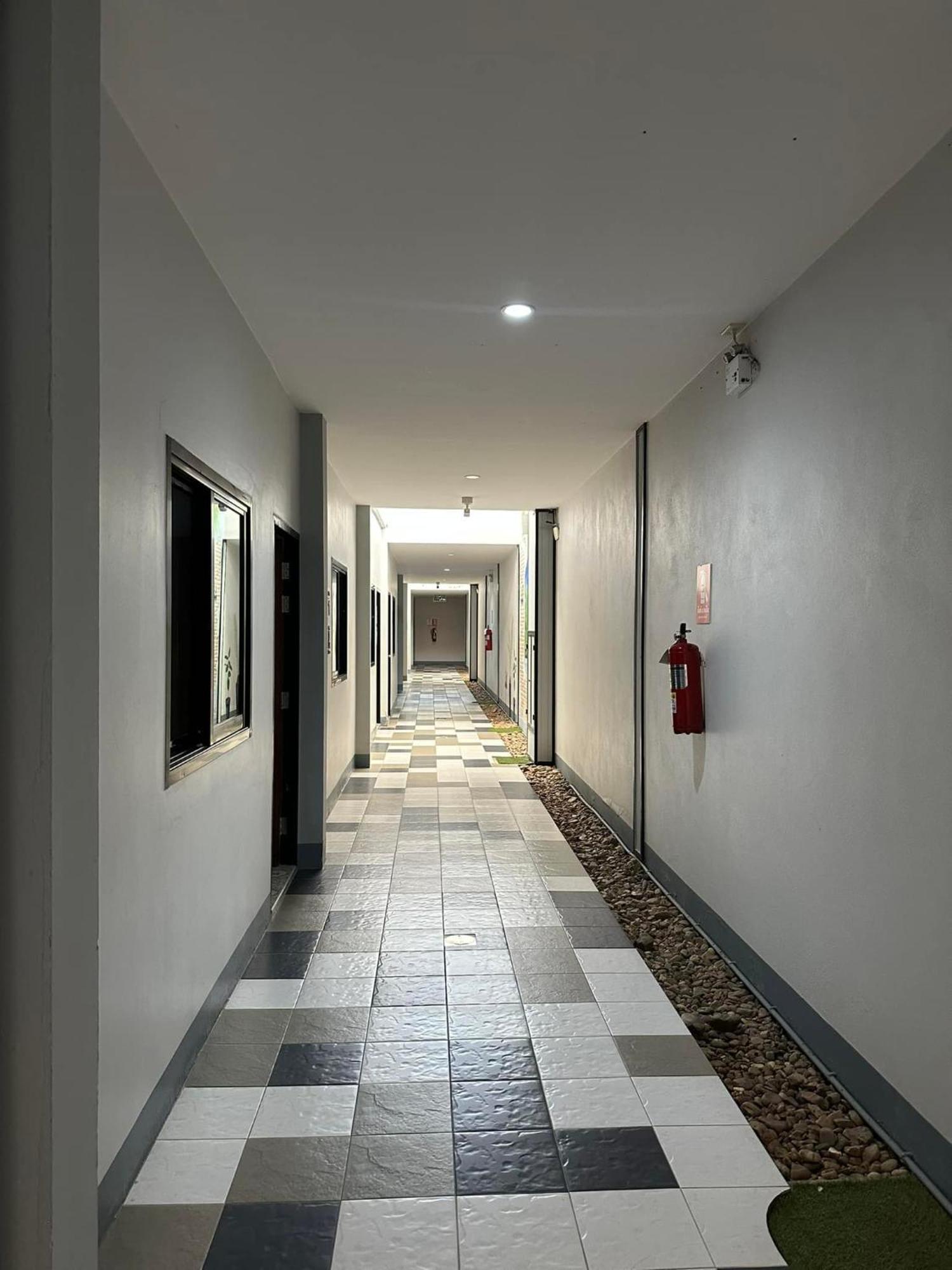 Warmwell Hostel Ban Chuk Kum Экстерьер фото