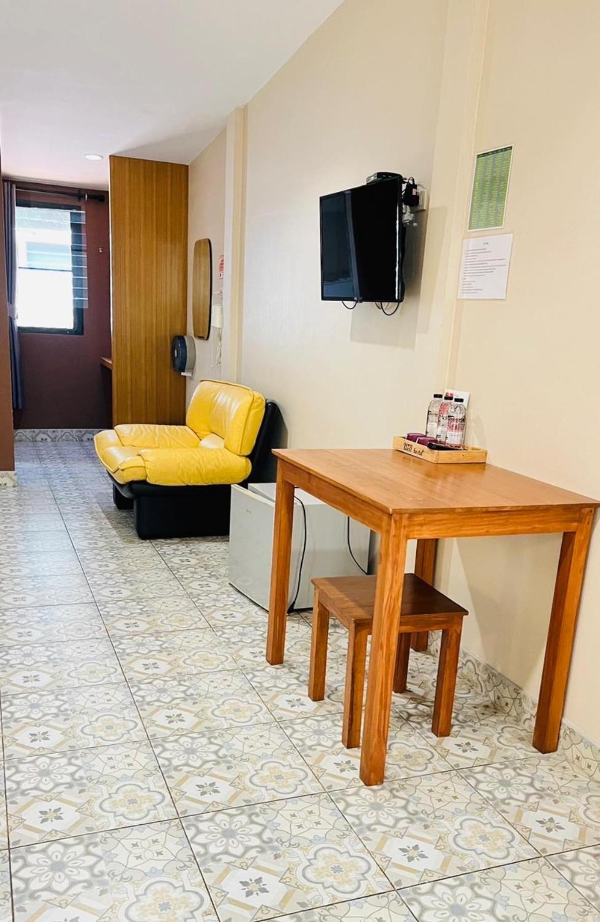 Warmwell Hostel Ban Chuk Kum Экстерьер фото