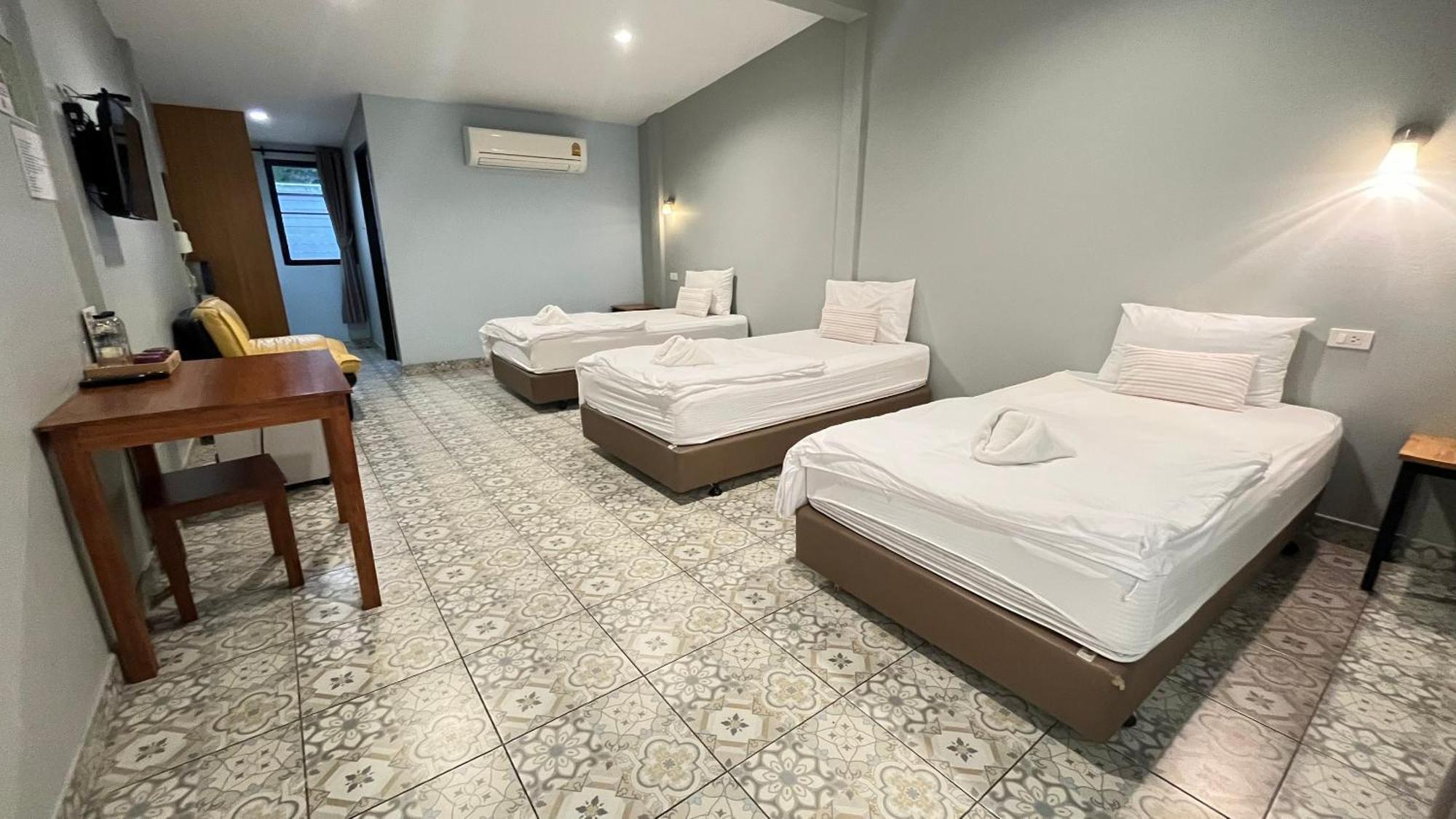 Warmwell Hostel Ban Chuk Kum Экстерьер фото